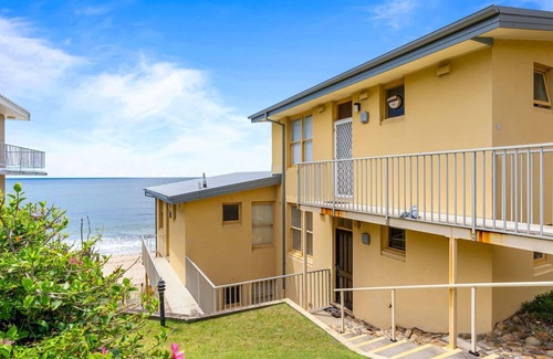 The Entrance Apartment | Golden-Sands- 3-66-Ocean-Pde