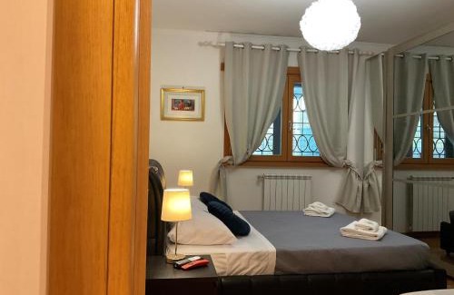 Aurelio Apartment | GOLDEN STAR APARTMENT near Vatican, Roma Aurelia