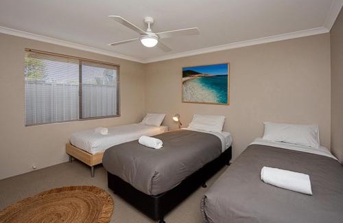 Quindalup House | Golden Summers in Dunsborough