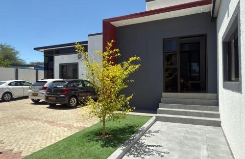 Windhoek House | Golden View Boutique Guesthouse