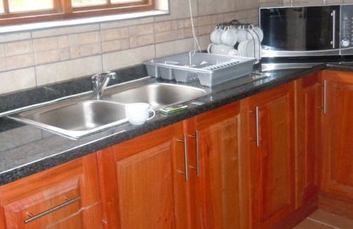 Pilanesberg National Park Cabin | Golden Leopard Resorts - Bakgatla Resort