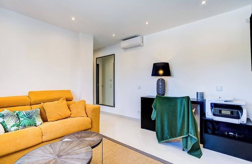 Lagoa e Carvoeiro Villa | Goldeneye Luxury 6 Bedroom Villa With Infinity Pool sea view