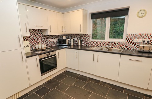 Milford Haven Cottage | GOLDFINCH, pet friendly, luxury holiday cottage in Milford Haven