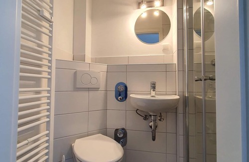Brunsbuttel Apartment | Goldfisch (1 Person)