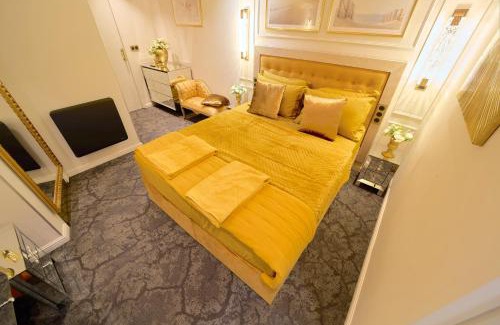 Centre Ville Apartment | GoldPearl Amiens Suite LuxeDouche Sensorielle Hyper Centre