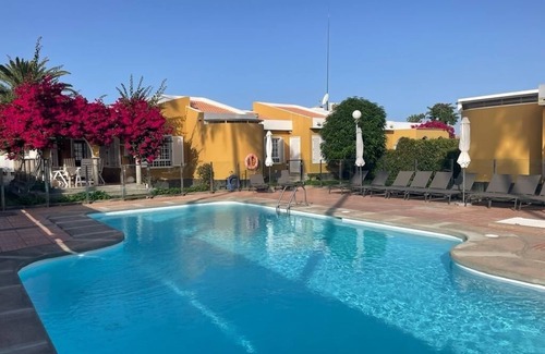Maspalomas House | Golf and Beach at your fingertips.