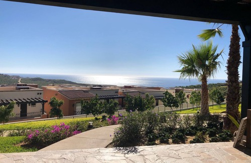 Los Cabos Condo | Golf and Ocean View Ground Floor Luxury Condo with Resort Amenities