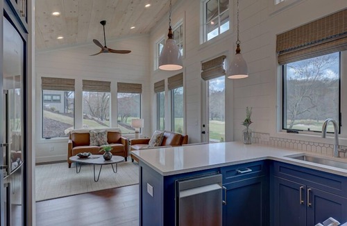Mineral Bluff Cottage | Golf and Riverfront Cottage | King Bed | Group Availability