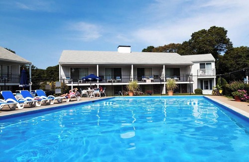 South Yarmouth House | Golf Course-Adjacent Traditional One Bed, Blue Rock Resort