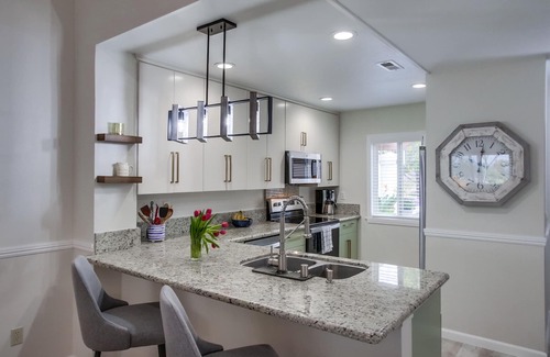 Rancho Bernardo House | Golf Course and Mountain view luxury rental in Bernardo Heights!