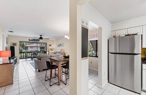 The Meadows Condo | Golf Course View Vacation Oasis in The Meadows