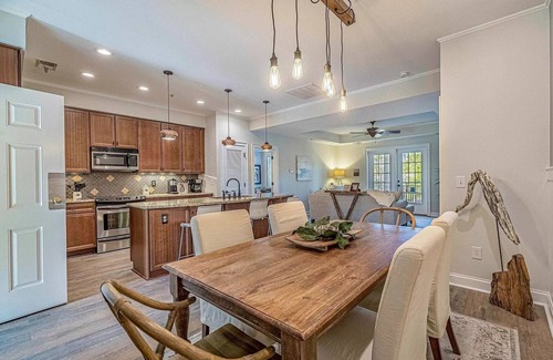 Murrells Inlet Condo | Golf Haven: Luxe 4-Bed Retreat Near Myrtle Beach