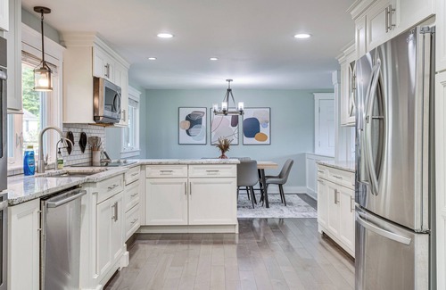 Suncook House | Golf, Hike & Explore: Family Home in Pembroke!
