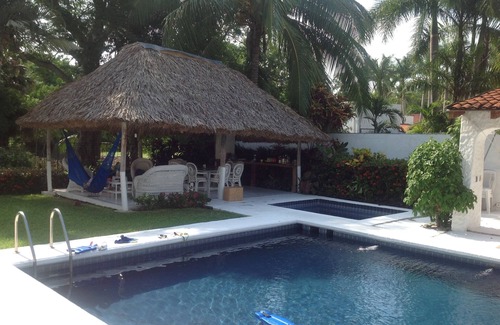 Ixtapa House | Golf (in Front Tee 11), Pool, Service, One Story, 4 Rooms, Internet, Palapa, Van