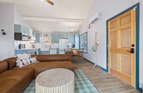 Groveland Cabin | Golf, lake, horses, pool, family, friendly in Yosemite—The Black Goose Resort!