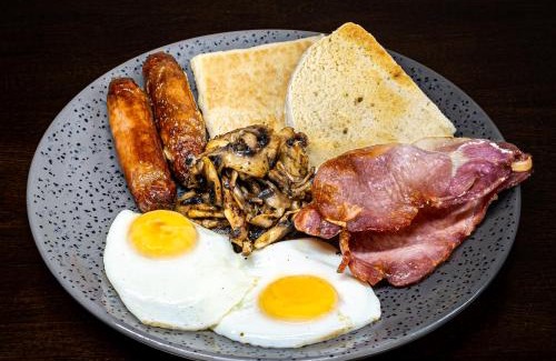 Newcastle House | Golf Links House