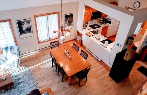 White Haven House | Golf/Ski destination on beautiful Jack Frost Mountain - Poconos