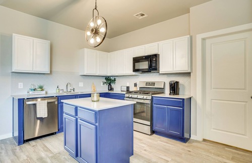 Edmond House | Golf, Swim, Relax: Oklahoma Ranchland Retreat