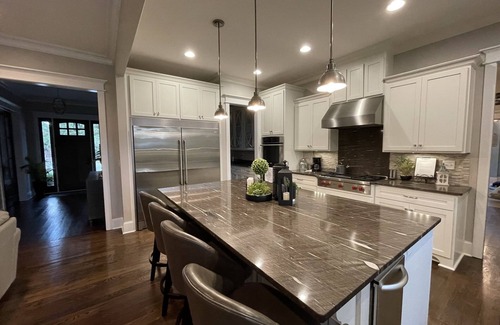 Grovetown House | Golf Tourn Week Rental - 43.5 with 9 Hole Putt Green, Outdr Kitchen +extra