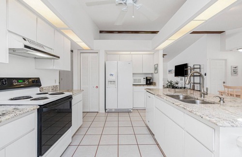 Pebble Beach Apartment | Golfer`s Paradise ~ Home with Heated Pool