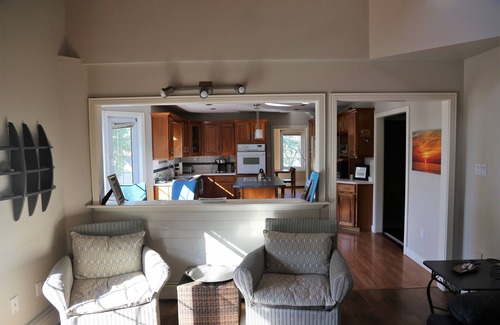 Inverness House | Golfers and Beach Goers Look No Further *(New Hot Tub)*