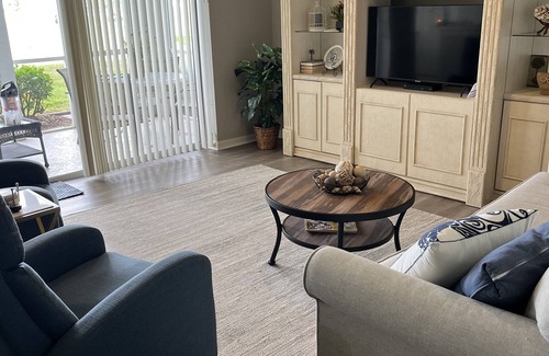 Heritage Palms Condo | Golfer’s Dream! Two 18 hole Championship Golf Coursesn