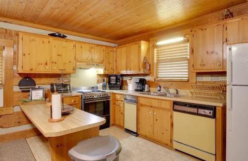 Gracewood House | Golfers Getaway Hephzibah Home with Pool Access