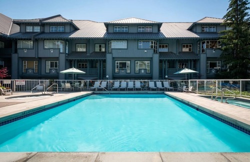 Blackcomb Condo | Gondola to Heaven/Ski-in-out/Hot tub+Pool