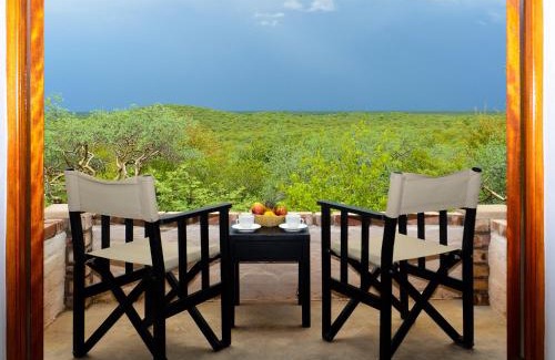 Okaukuejo Cabin | Gondwana Etosha Safari Lodge