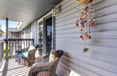 Fernandina Beach Condo | Gone Coastal: Beach Retreat with Pool & Tennis
