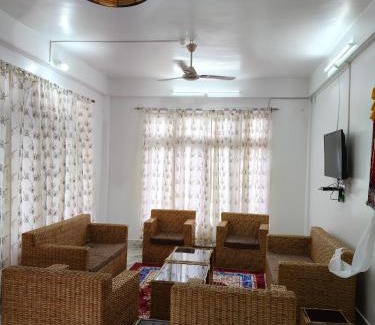 Dirang House | Gonpapa Homestay