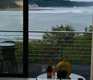 Berea Apartment | Gonubie Beachside Delight