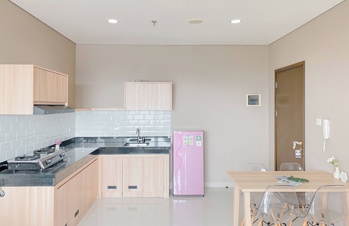 Jakarta Apartment | Good Deal and New Furnished 2BR Ciputra International Apartment