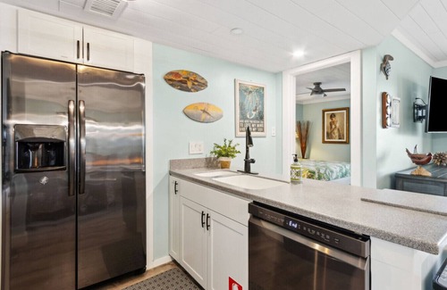 Fernandina Beach Condo | Good Vibes and High Tides