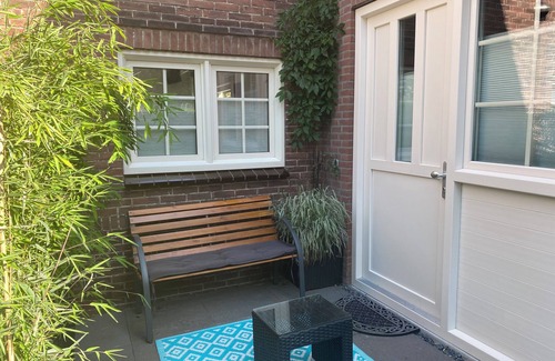 Zandvoort Apartment | Good Vibes Romantic Studio incl. free private parking