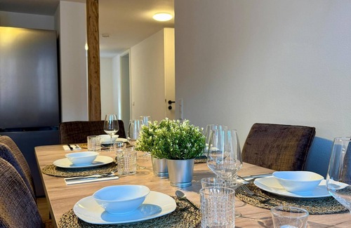 Freudenstadt Apartment | Good Wood Apartment- The Nest I Modern half-timbered house on the market square in Freudenstadt