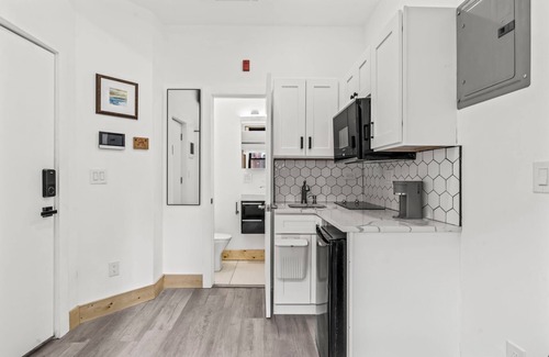 North Philadelphia West Hotel | Goodseed Suites Philadelphia Center