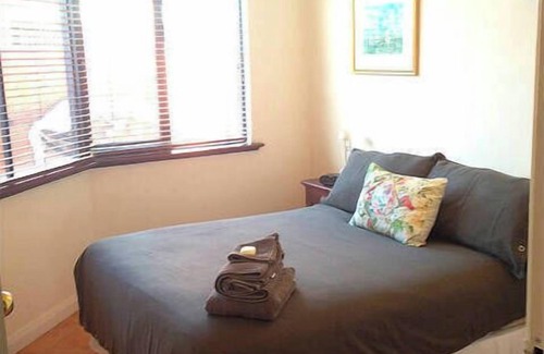 Fremantle House | Goodys Harbour Views