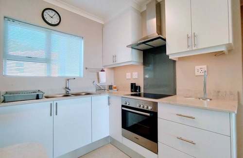 Plettenberg Bay Apartment | Goose Nest | 2BD APT, Sea & Lagoon Views