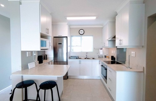 Plettenberg Bay Apartment | Goose Nest | 2BD APT, Sea & Lagoon Views