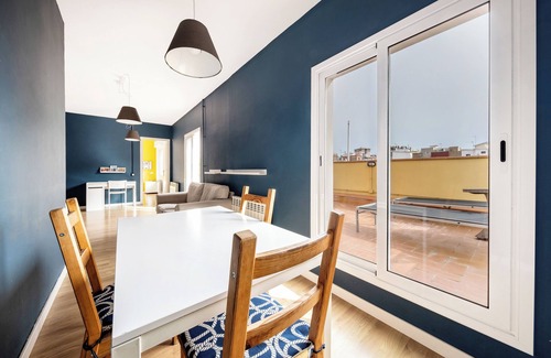 Sants Apartment | Gorgeous 3 bedroom penthouse with terrace, close to Sants station