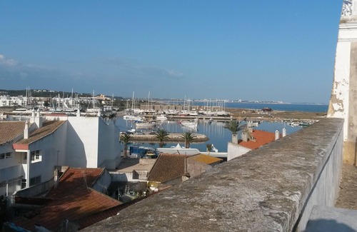 Telheiro Apartment | Gorgeous 1 bed apt on the MARINA with FREE Pool access & FREE garage parking