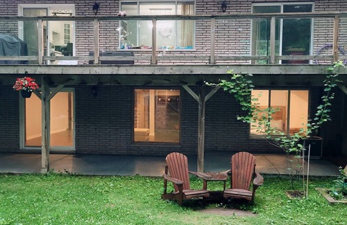 Selwyn Cottage | Gorgeous 2-bdr apartment close to lake with kids playground