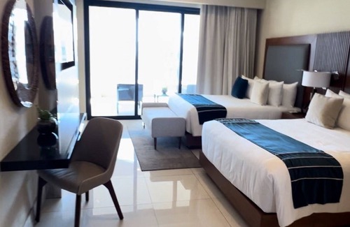 Santa Rosa Resort | Gorgeous 2-bedrm resort in superb San José del Cabo with infinity pool, & more!