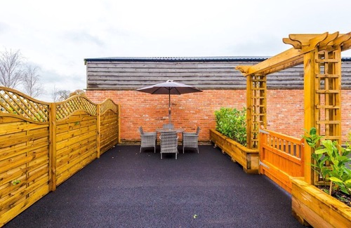 Tarporley House | Gorgeous 2-bed barn in Beeston, ideal for couples & friends, sleeps 4!