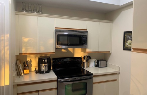 Bonita Bay Condo | Gorgeous 2-bedroom condo in lovely Bonita Springs with AC with spectacular view.