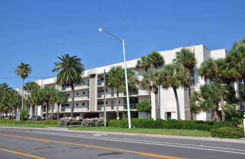 Belleair Beach Condo | Gorgeous 2 Bedroom, 2 Bath Beachfront Condo On Belleair Beach