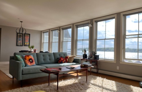 Mid-Coast and Islands Condo | Gorgeous 2 Bedroom, 2 Bathroom Waterfront Apartment with Access to Dock
