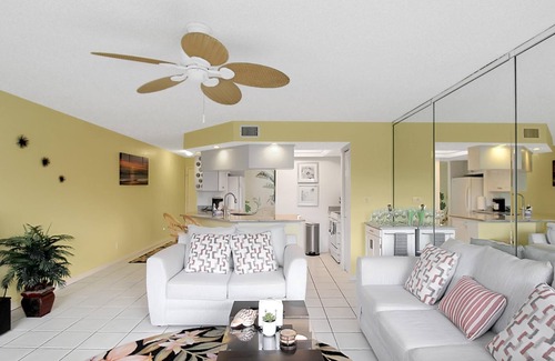 Punta Gorda Condo | Gorgeous 2 BR/2 BA waterfront condo in Punta Gorda - The River's End