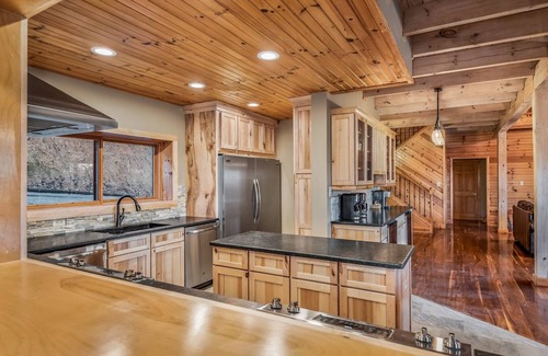 Sevierville Cabin | Gorgeous 21 acre Private Gated Estate, Mega Views, Theater, Driver Arcades